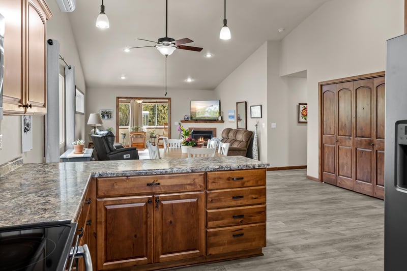 2314 Westgate Dr, Hawley, MN 56549