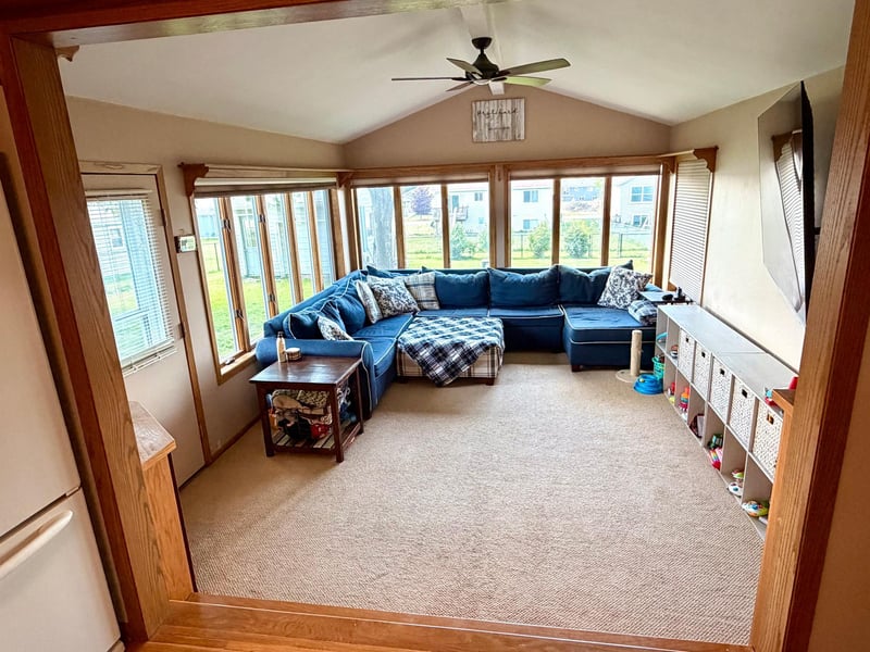 710 Bullis St, Kenyon, MN 55946