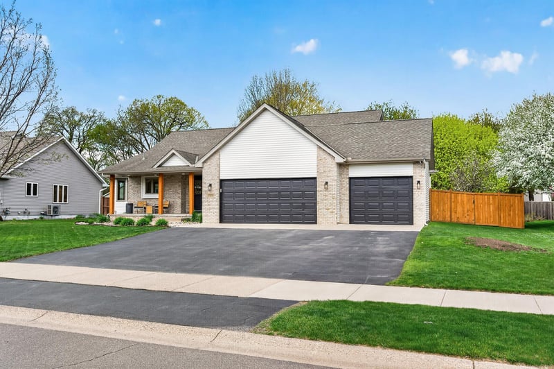 17950 Concord St NW, Elk River, MN 55330