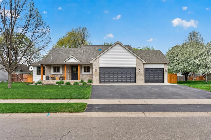 17950 Concord St NW, Elk River, MN 55330