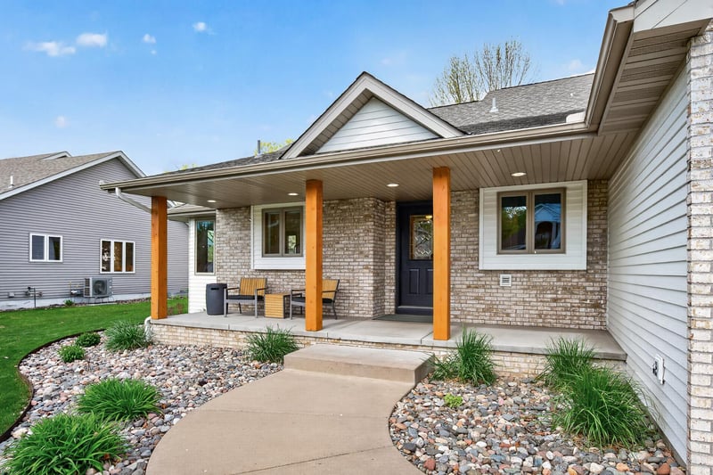 17950 Concord St NW, Elk River, MN 55330