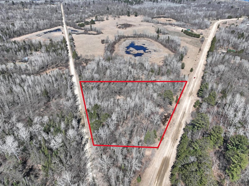 2 450th St, Guthrie Twp, MN 56461