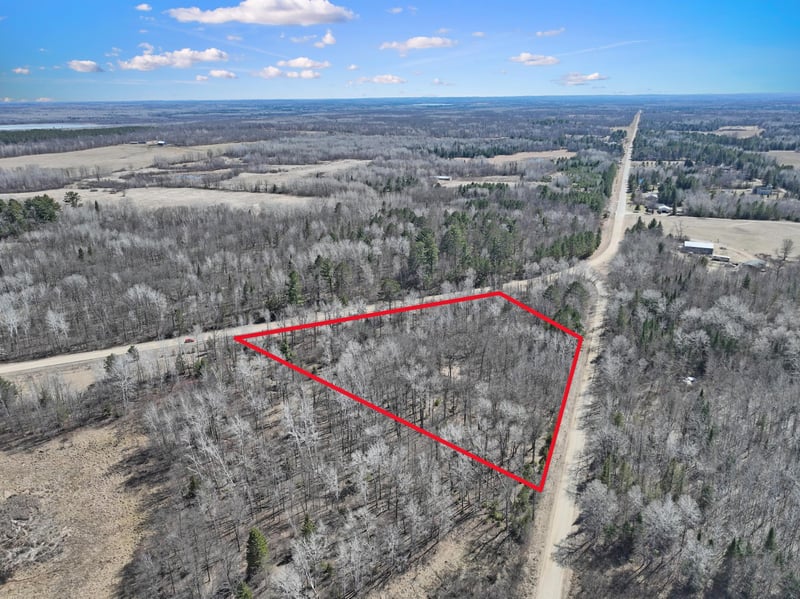 2 450th St, Guthrie Twp, MN 56461