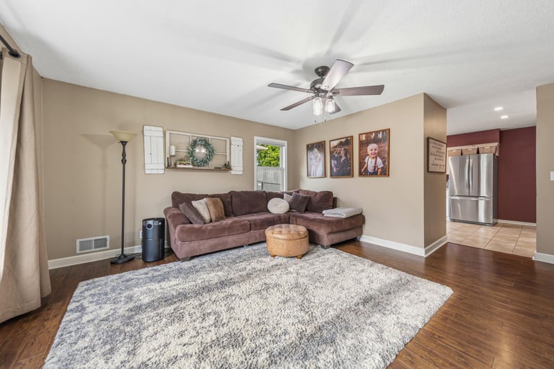 1309 N Washington Ave, Saint Peter, MN 56082