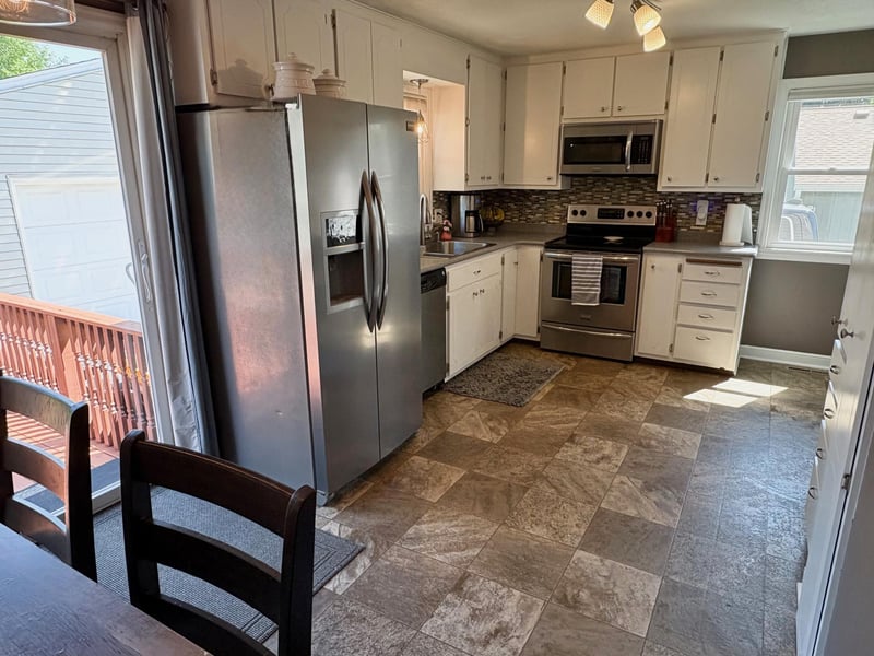 721 11th St NW, Rochester, MN 55901