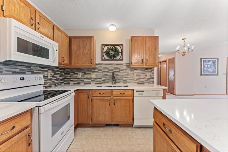 8725 Baxter Way #43, Inver Grove Heights, MN 55076