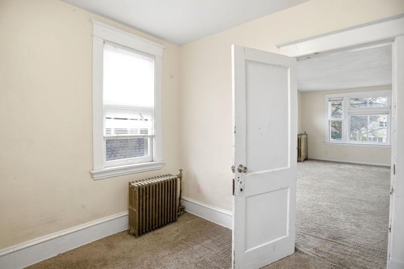 1259 Charles Ave, Saint Paul, MN 55104