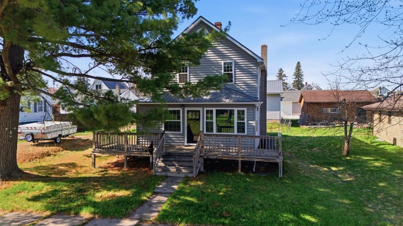 306 W 1st Ave N, Aurora, MN 55705