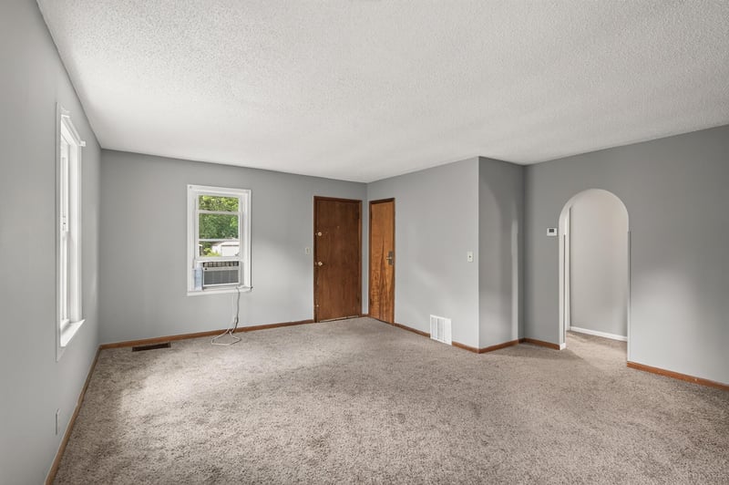 2841 Blackstone Ave, Saint Louis Park, MN 55416
