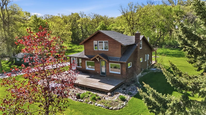 264 Lake Ave S, Spicer, MN 56288