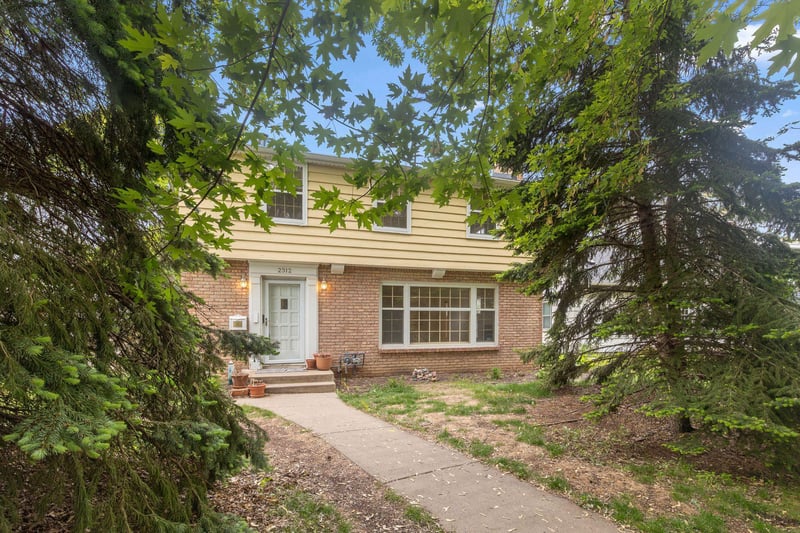 2312 Mount View Ave, Minneapolis, MN 55405