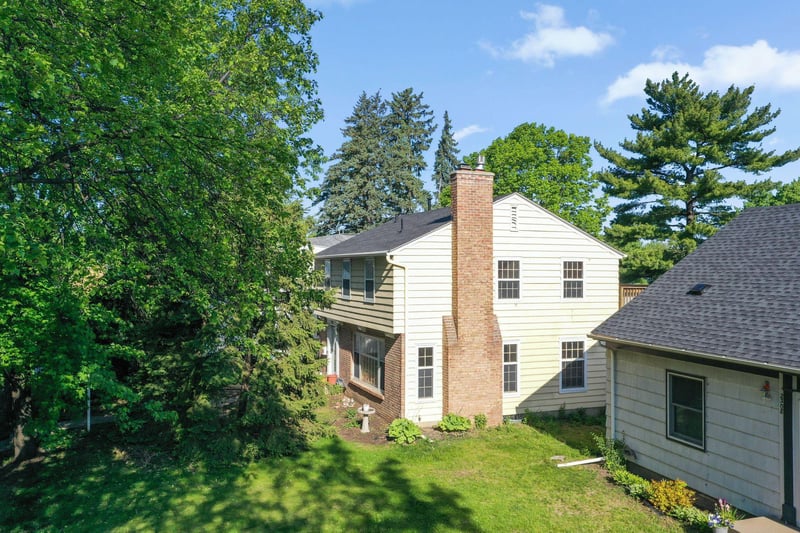 2312 Mount View Ave, Minneapolis, MN 55405