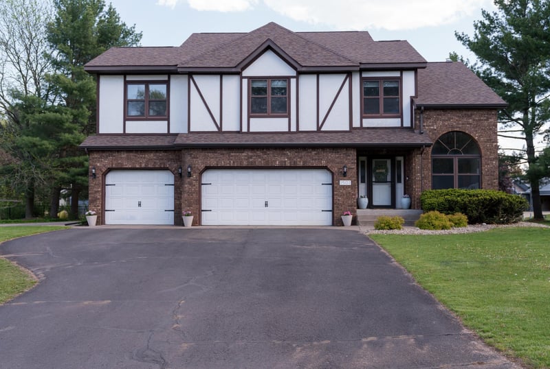 1501 Grover Rd, Eau Claire, WI 54701