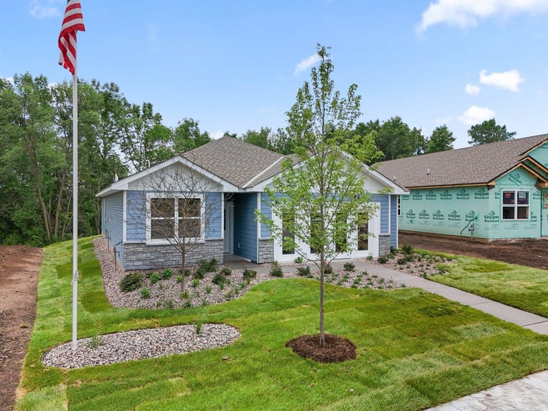 707 Vista Ct, Hanover, MN 55341