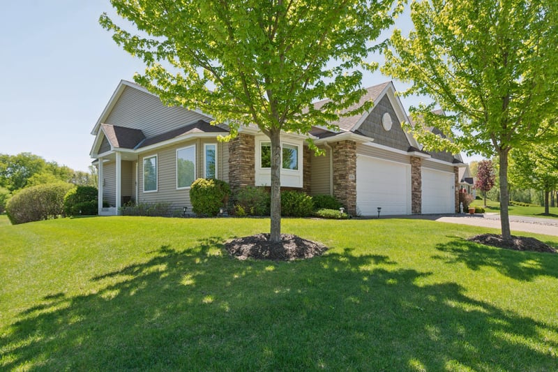 8741 Ghia St NE, Circle Pines, MN 55014