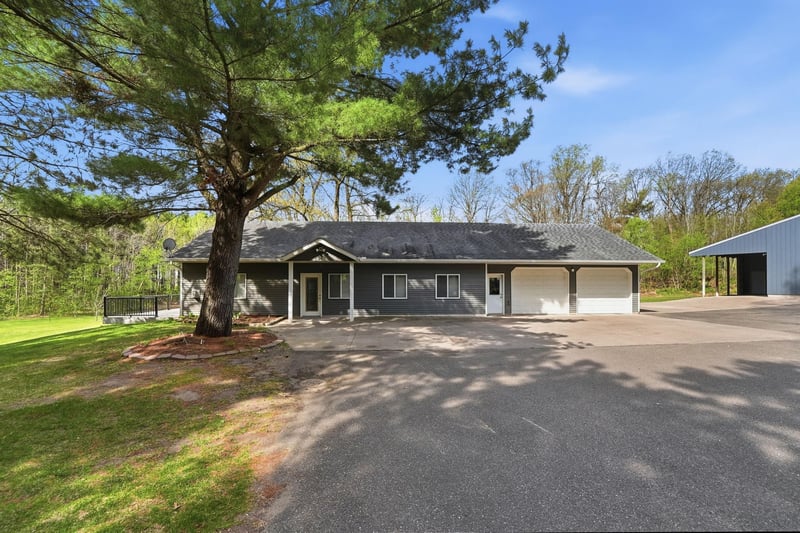 15419 Twin Lakes Rd, Little Falls, MN 56345