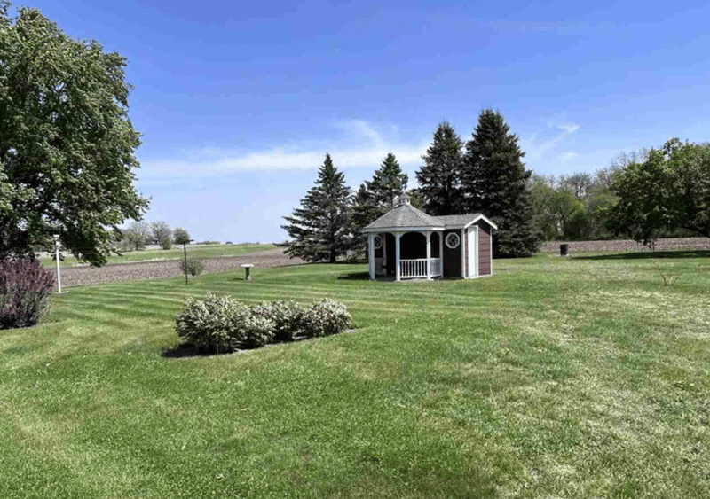 84777 State Highway 60, Madelia, MN 56062