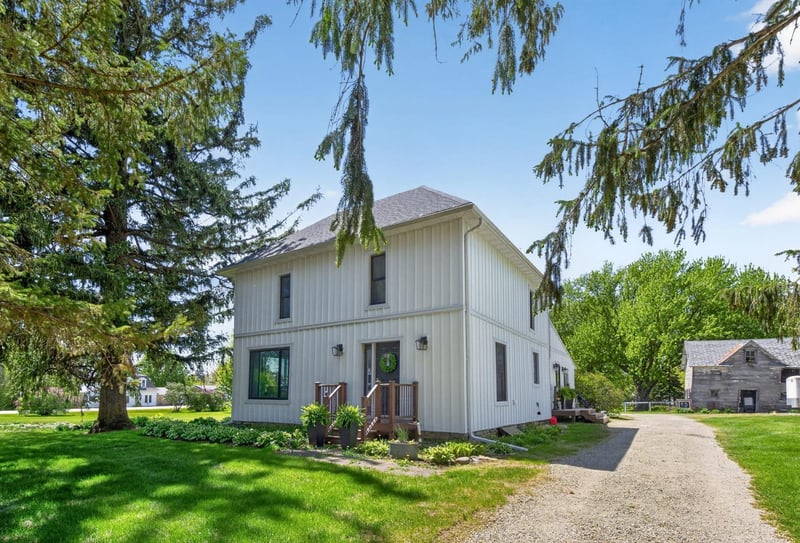 6703 Simpson Rd SE, Rochester, MN 55904