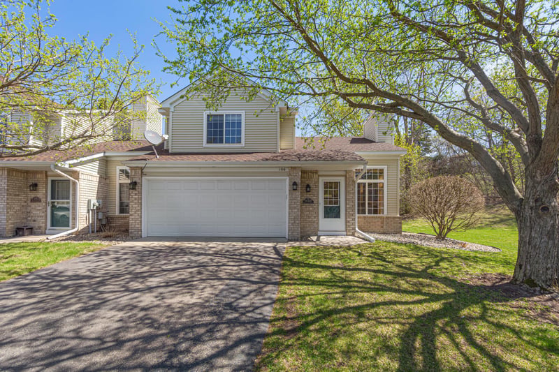 15325 Greenhaven Ln #106, Burnsville, MN 55306