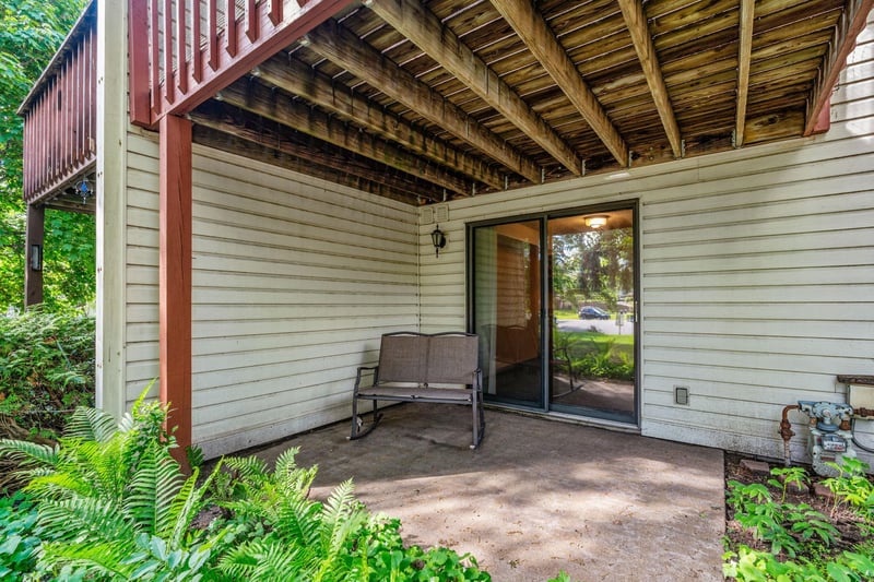 850 Martha Lake Ct, Shoreview, MN 55126