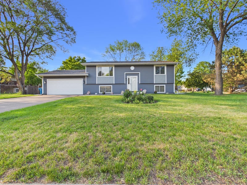 7500 119th Ave N, Champlin, MN 55316