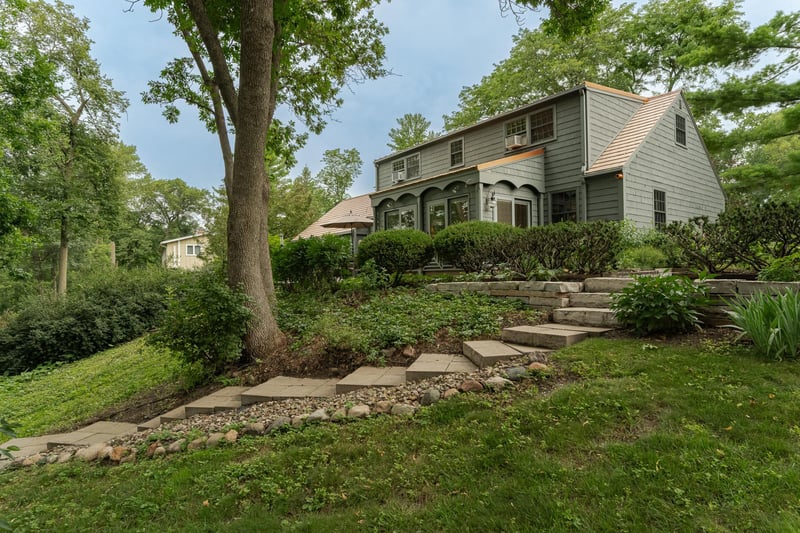 2645 Riverside Ln NE, Rochester, MN 55906