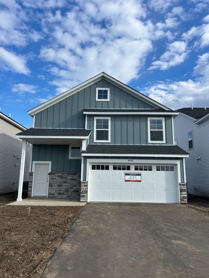 4426 223rd St W, Farmington, MN 55024