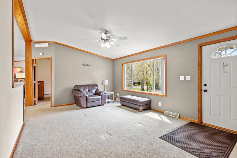 11546 Elm Cir, Pine City, MN 55063