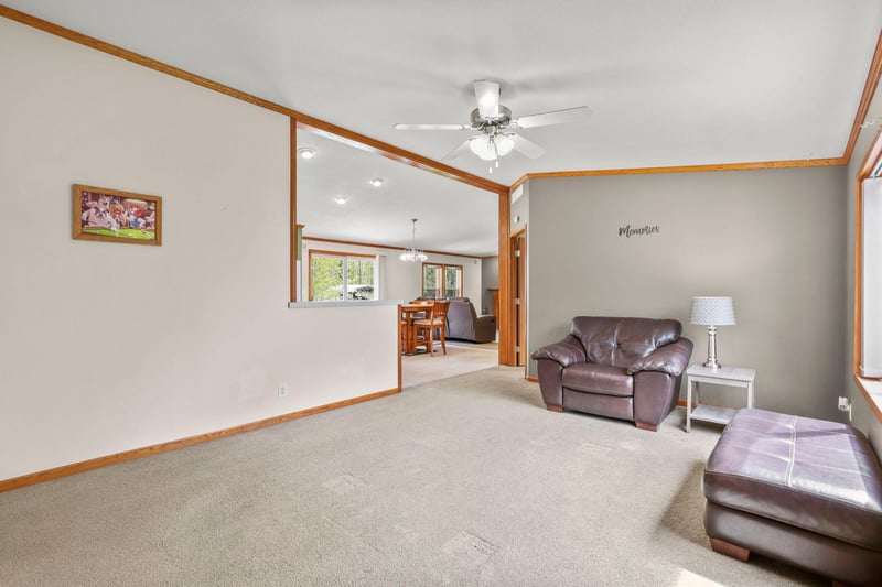 11546 Elm Cir, Pine City, MN 55063