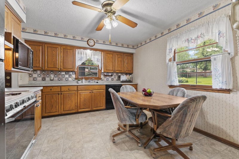 5956 Ensign Ave N, New Hope, MN 55428