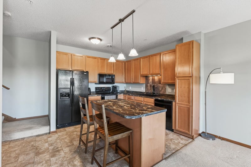 13217 Virginia Ave S, Savage, MN 55378