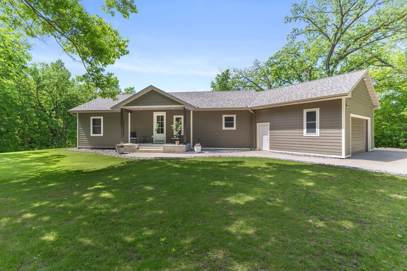 8259 Barton Ave NW, Buffalo, MN 55313