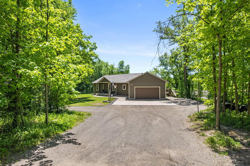 8259 Barton Ave NW, Buffalo, MN 55313