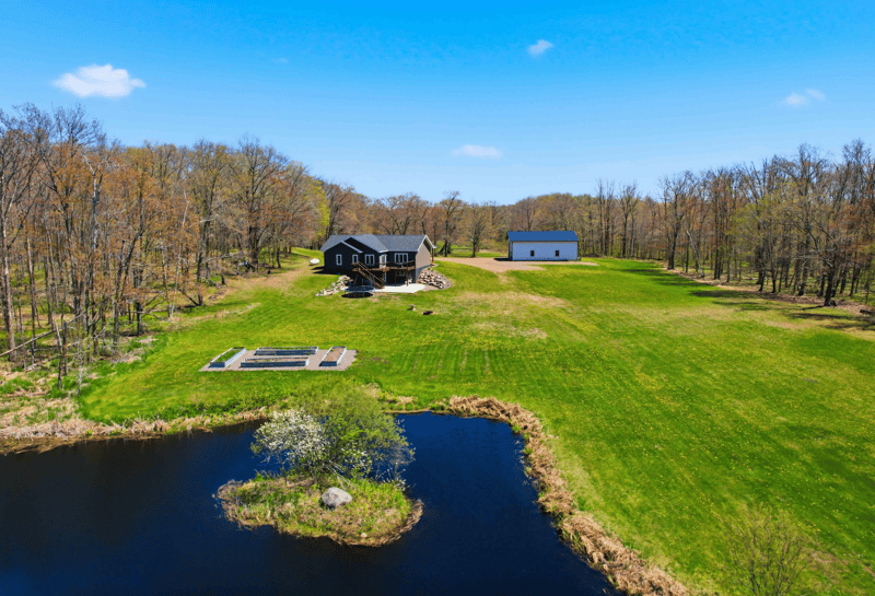 3097 Ivory St #2, Isle, MN 56342