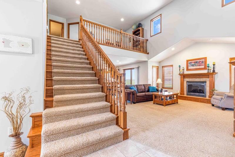 854 32nd St S, Moorhead, MN 56560