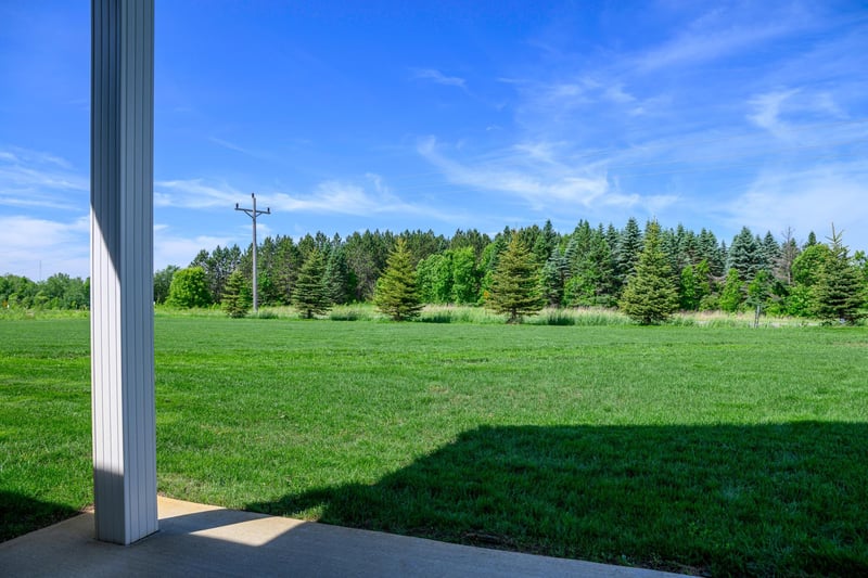 301 Old Glory Dr NE, Alexandria, MN 56308