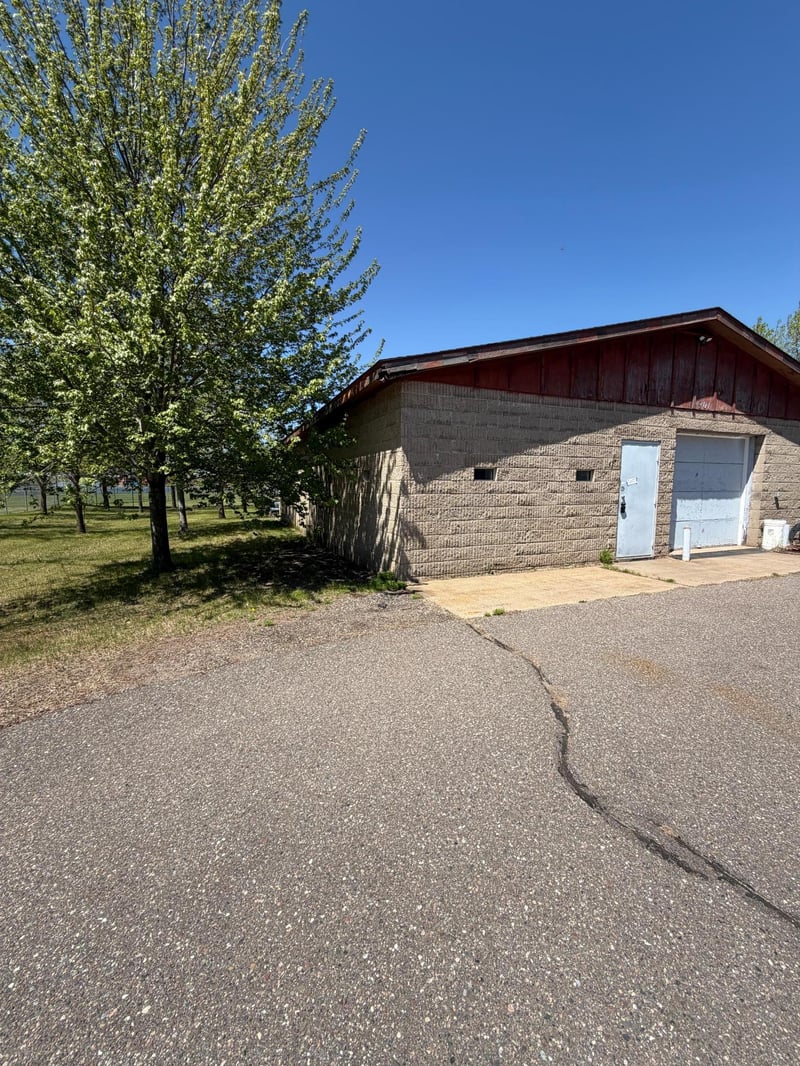 901 County Road 43 NW, Big Lake, MN 55309