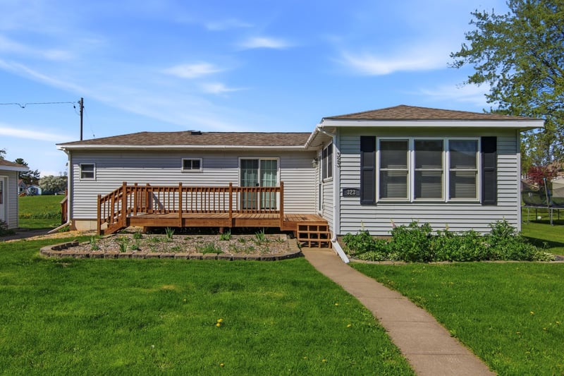 323 E Martin St, Prairie Farm, WI 54762