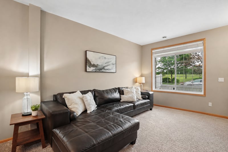 805 Willow Glen Ct #1102, Buffalo, MN 55313