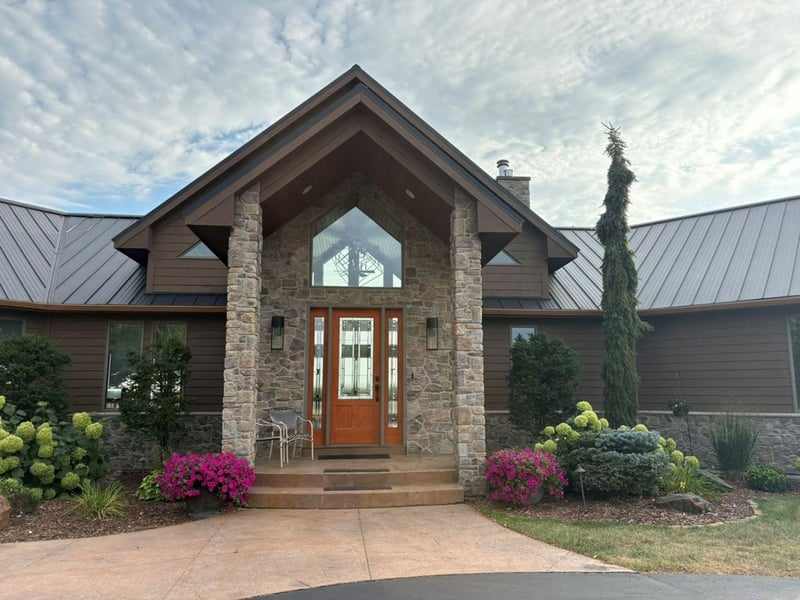 29675 Faith Ct, Cannon Falls, MN 55009