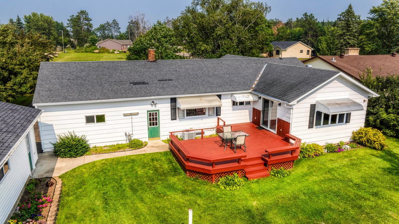 202 Lomond Dr NW, Bagley, MN 56621