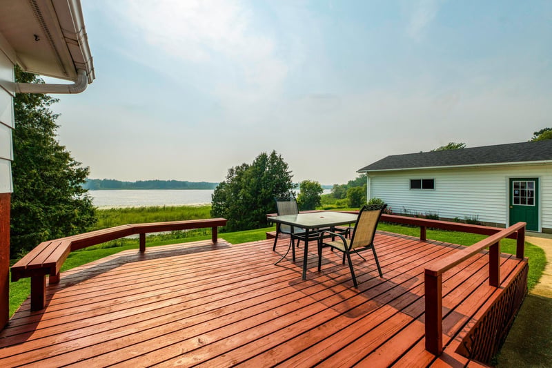 202 Lomond Dr NW, Bagley, MN 56621