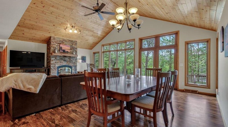 1119 E Chippewa Ave, Bruce, WI 54819