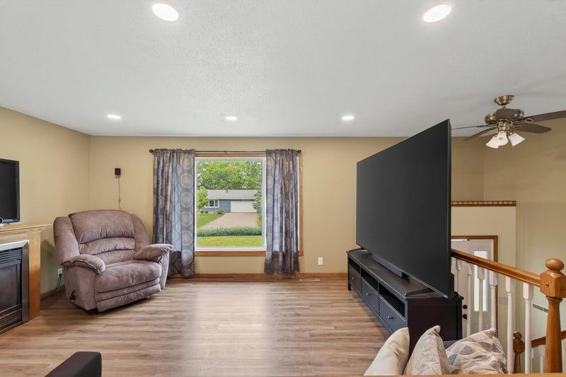 14200 Timothy Ave NE, Prior Lake, MN 55372