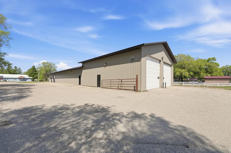 1301 N Nokomis NE, Alexandria, MN 56308