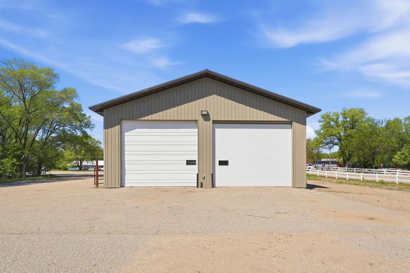 1301 N Nokomis NE, Alexandria, MN 56308