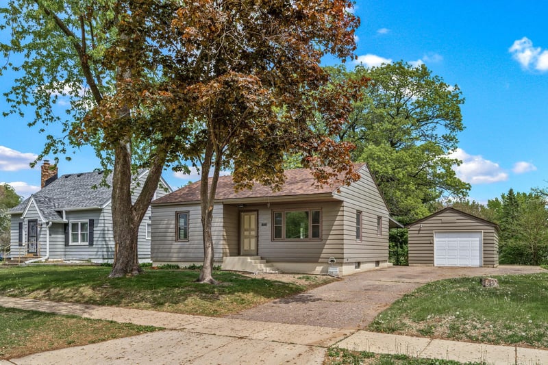 3161 Venus Ave, Eau Claire, WI 54703