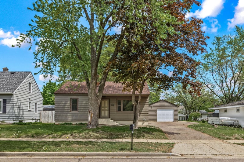 3161 Venus Ave, Eau Claire, WI 54703