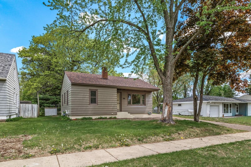 3161 Venus Ave, Eau Claire, WI 54703