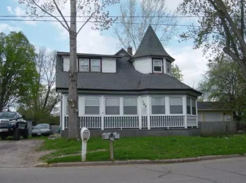 364 W Church St, Ellsworth, WI 54011